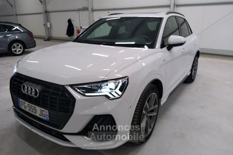 Audi Q3 1.5 TFSi 35 150CH S Tronic Line Toit ouvrant A partir de 390 e par mois - <small></small> 31.990 € <small>TTC</small> - #1