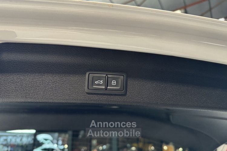 Audi Q3 (2) 35 TFSI 150 BUSINESS LINE Toit Ouvrant / Sièges élec. - <small></small> 27.990 € <small>TTC</small> - #24