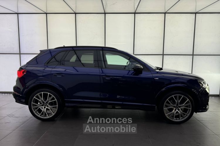 Audi Q3 35 TFSI 150 ch S tronic 7 S line - <small></small> 54.980 € <small>TTC</small> - #2