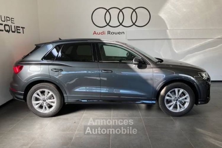 Audi Q3 35 TFSI 150 ch S tronic 7 S line - <small></small> 55.332 € <small>TTC</small> - #2