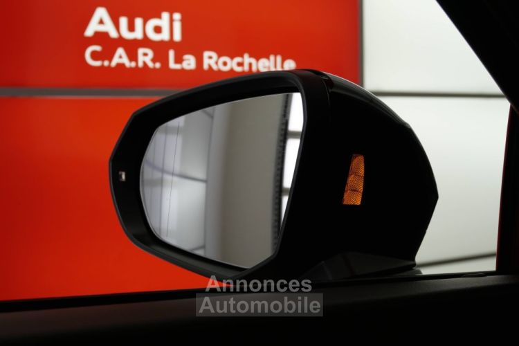 Audi Q3 35 TFSI 150 ch S tronic 7 S line - <small></small> 49.926 € <small>TTC</small> - #18