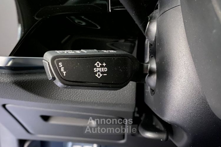 Audi Q3 45 TFSIe 245 ch S tronic 6 S line - <small></small> 44.980 € <small>TTC</small> - #17
