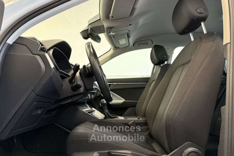 Audi Q3 II 35 TDI 150ch 124g Business line S tronic 7 / À PARTIR DE 369,95 € * - <small></small> 25.990 € <small>TTC</small> - #13