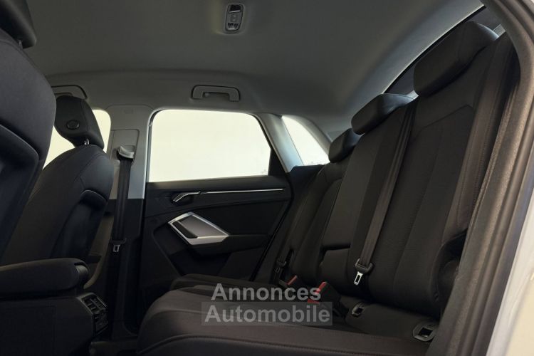 Audi Q3 II 35 TDI 150ch 124g Business line S tronic 7 / À PARTIR DE 369,95 € * - <small></small> 25.990 € <small>TTC</small> - #14