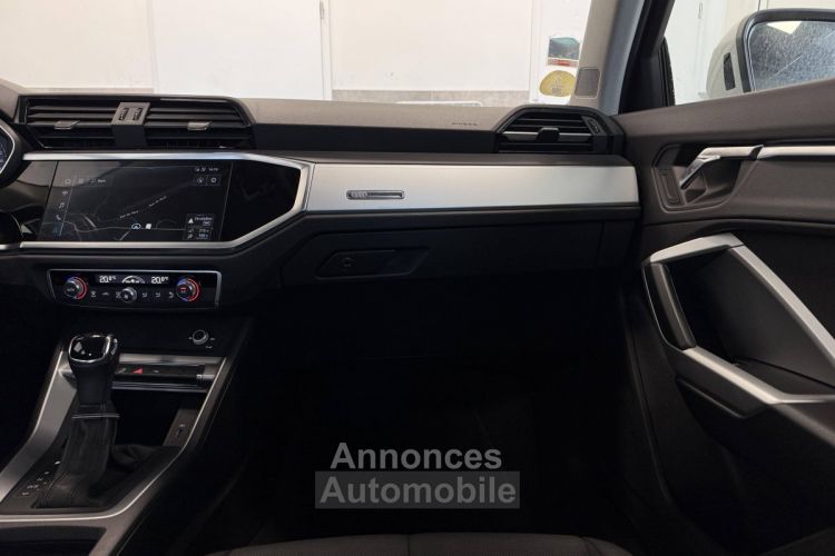 Audi Q3 II 35 TDI 150ch 124g Business line S tronic 7 / À PARTIR DE 369,95 € * - <small></small> 25.990 € <small>TTC</small> - #38