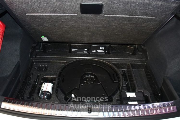 Audi Q3 S-Line 40 TDI 190 Quattro S-Tronic GPS Virtual TO Caméra Hayon Lane Pré Sense JA 19 - <small></small> 39.990 € <small>TTC</small> - #18