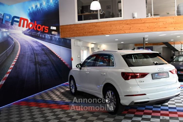 Audi Q3 Sport 35 TFSI 150 S-Tronic GPS Hayon Attelage ACC Car Play Virtual Pré Sense Lane JA 18 - <small></small> 27.990 € <small>TTC</small> - #26