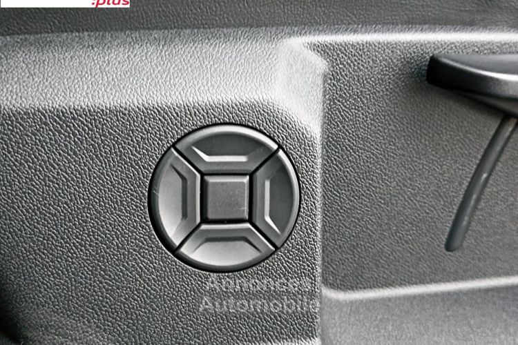Audi Q3 Sportback 35 TDI 150 ch S tronic 7 S line - <small></small> 34.990 € <small>TTC</small> - #26