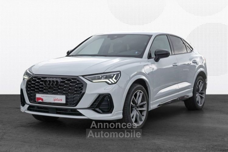 Audi Q3 Sportback 45 TFSIe  245 ch S tronic 6 S line - <small></small> 39.990 € <small>TTC</small> - #1