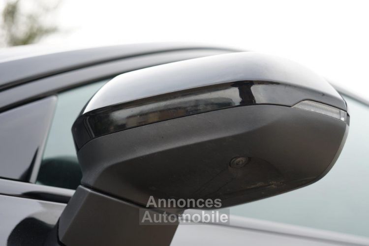 Audi Q3 Sportback 45 TFSIe 245 CH S LINE S TRONIC - Première main - Française - Garantie - Toit ouvrant - Sièges chauffants - <small></small> 47.890 € <small>TTC</small> - #20