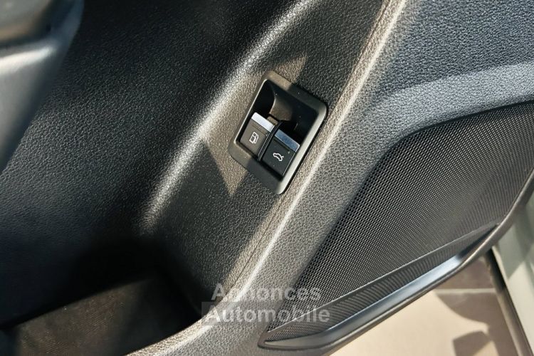 Audi Q3 Sportback 45 TFSIe 245 ch S tronic 6 S line - <small></small> 49.980 € <small>TTC</small> - #14