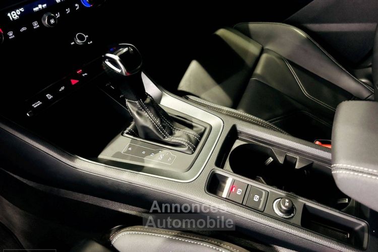 Audi Q3 Sportback 45 TFSIe 245 ch S tronic 6 S line - <small></small> 49.480 € <small>TTC</small> - #17