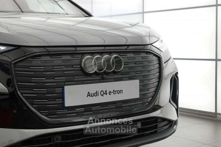 Audi Q4 E-Tron 40 204 ch 82 kW Design Luxe - <small></small> 67.900 € <small>TTC</small> - #2