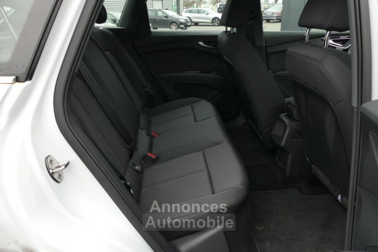 Audi Q4 E-Tron 40 204CH - <small></small> 37.990 € <small>TTC</small> - #16