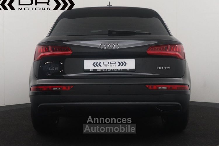 Audi Q5 30TDI S TRONIC BUSINESS EDITION - NAVI LED- LEDER DAB - <small></small> 26.995 € <small>TTC</small> - #6