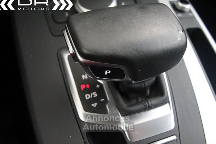 Audi Q5 30TDI S TRONIC BUSINESS EDITION - NAVI LED- LEDER DAB - <small></small> 26.995 € <small>TTC</small> - #30