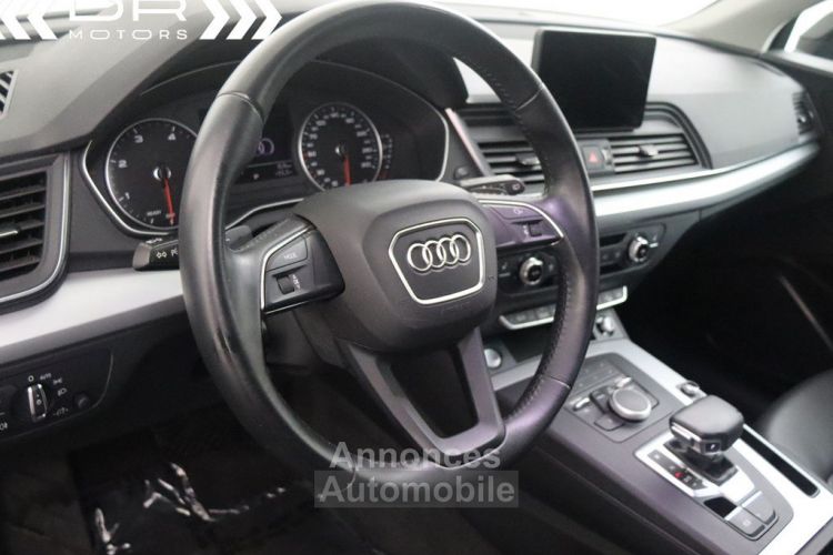 Audi Q5 30TDI S TRONIC BUSINESS EDITION - NAVI LED- LEDER DAB - <small></small> 26.995 € <small>TTC</small> - #38