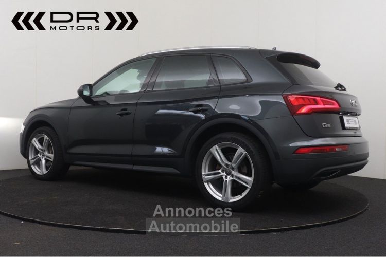 Audi Q5 35TDI BUSINESS PLUS EDITION - NAVI LED- LEDER VIRTUAL COCKPIT - <small></small> 26.995 € <small>TTC</small> - #7