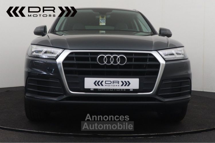 Audi Q5 35TDI BUSINESS PLUS EDITION - NAVI LED- LEDER VIRTUAL COCKPIT - <small></small> 26.995 € <small>TTC</small> - #9