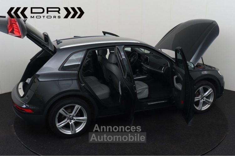 Audi Q5 35TDI BUSINESS PLUS EDITION - NAVI LED- LEDER VIRTUAL COCKPIT - <small></small> 26.995 € <small>TTC</small> - #12