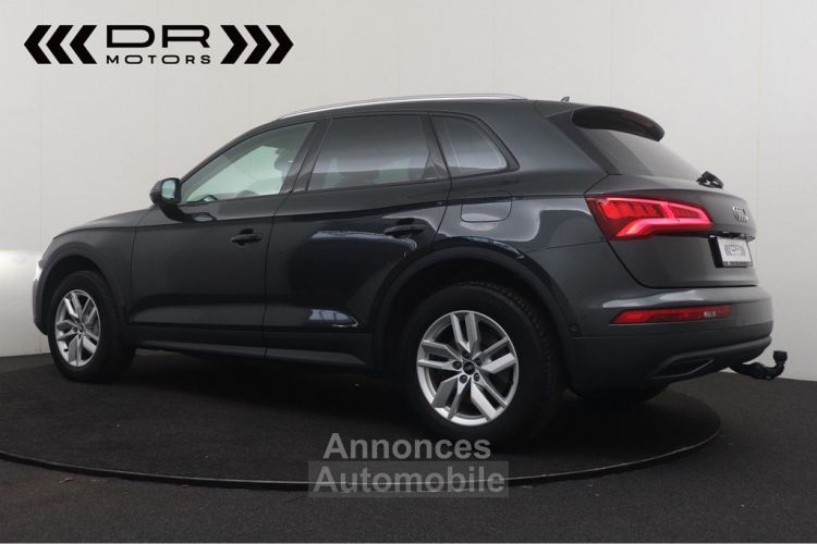 Audi Q5 50TFSIe QUATTRO S-TRONIC BUSINESS PLUS - LED BANG&OLUFSEN LEDER TREKHAAK PANODAK DAB - <small></small> 31.995 € <small>TTC</small> - #8