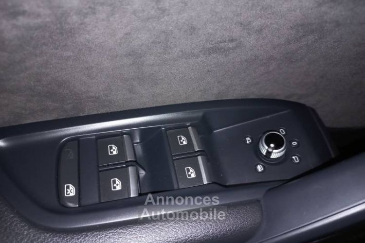 Audi Q5 55 TFSI e 367 S tronic 7 Quattro S line - <small></small> 31.805 € <small>TTC</small> - #24