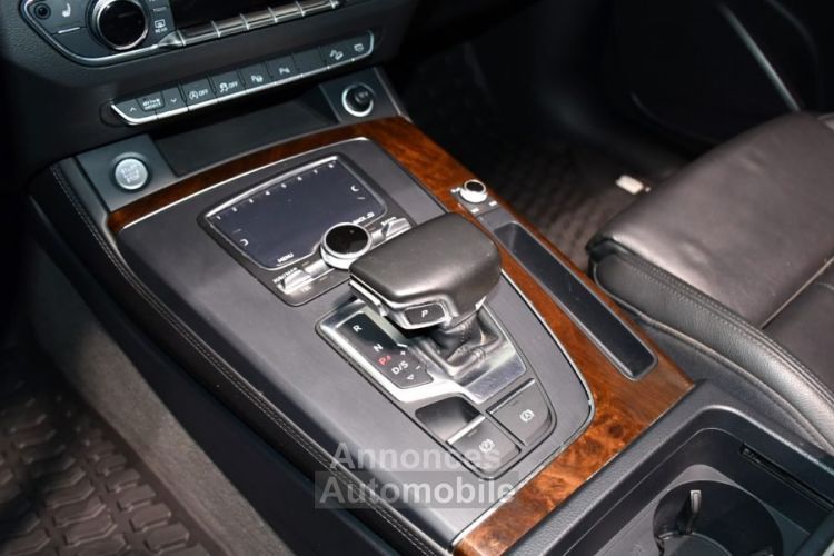 Audi Q5 Sport 40 TDI 190 Quattro GPS Virtual TO Pré Sense Caméra 360 AV + AR Volant Chauffant Attelage Hayon JA 20 - <small></small> 33.990 € <small>TTC</small> - #26