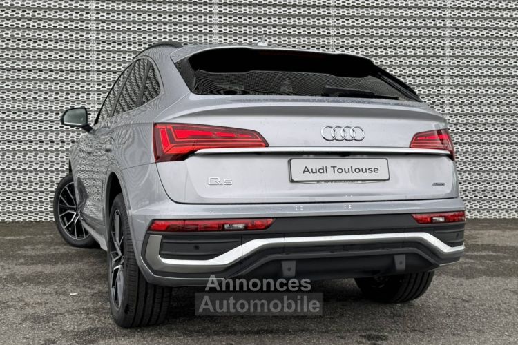 Audi Q5 Sportback 55 TFSIe 367 tronic 7 Quattro line - <small></small> 87.815 € <small>TTC</small> - #4