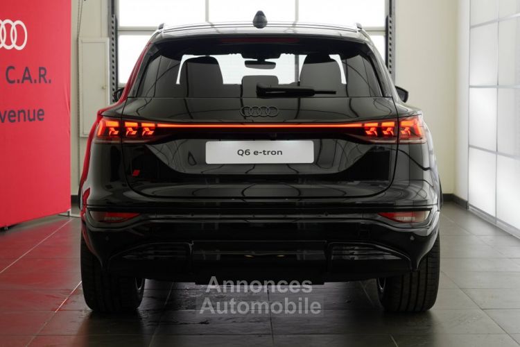 Audi Q6 e-tron 387 ch 100 kWh quattro S line - <small></small> 99.964 € <small>TTC</small> - #42