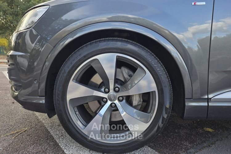 Audi Q7 3.0 V6 333 CH AVUS 7 Places - <small></small> 45.900 € <small>TTC</small> - #45