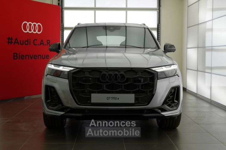 Audi Q7 60 TFSIe 490 Tiptronic 8 quattro 5pl Competition - <small></small> 145.550 € <small>TTC</small> - #6