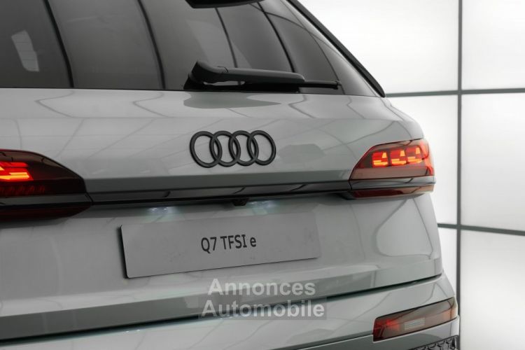 Audi Q7 60 TFSIe 490 Tiptronic 8 quattro 5pl Competition - <small></small> 145.550 € <small>TTC</small> - #37