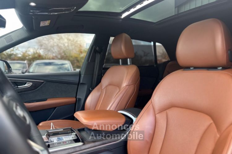 Audi Q8 50 TDI 286CH Quattro S line - FULL OPTIONS - CAM360 - ATTELAGE - <small></small> 62.990 € <small>TTC</small> - #11