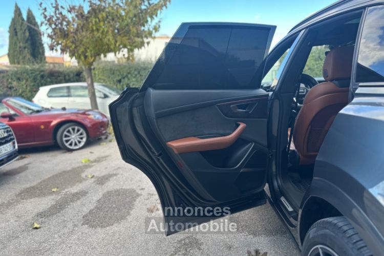 Audi Q8 50 TDI 286CH Quattro S line - FULL OPTIONS - CAM360 - ATTELAGE - <small></small> 62.990 € <small>TTC</small> - #27