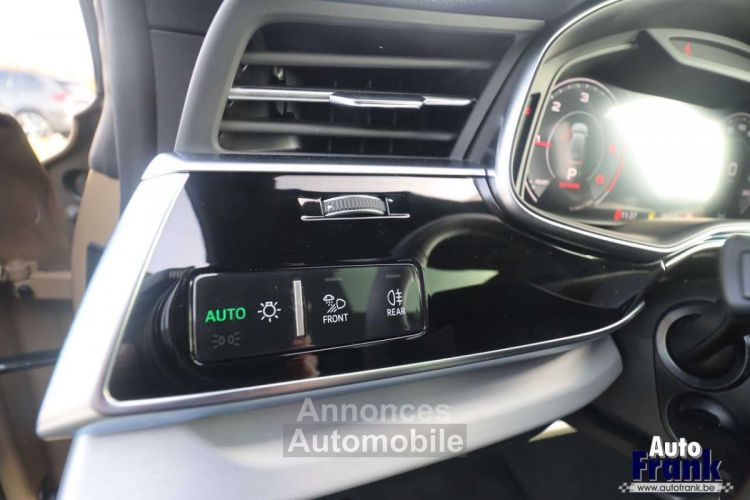 Audi Q8 50 TDI 4X4 PANO KEYLESS B&O HUD TREKHK - <small></small> 86.950 € <small>TTC</small> - #32