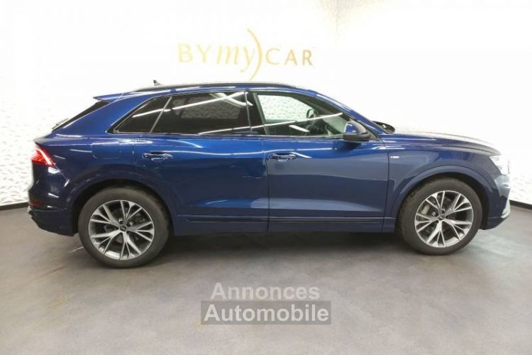 Audi Q8 55 TFSI e 381 Tiptronic 8 Quattro Avus Extended - <small></small> 71.241 € <small>TTC</small> - #2