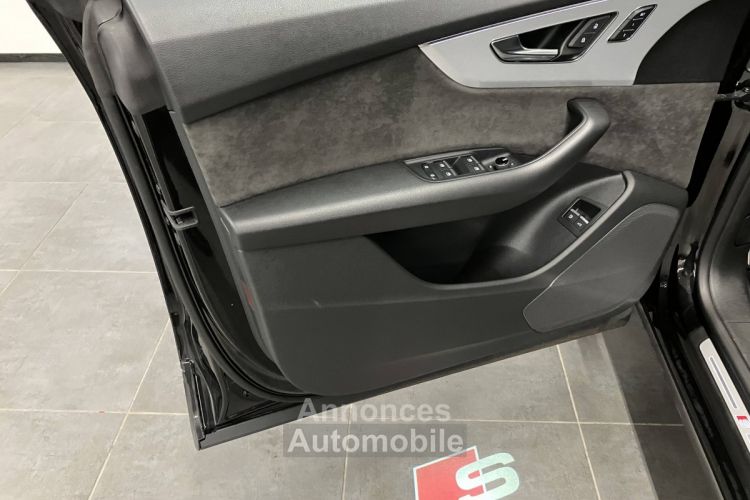 Audi Q8 55 TFSI e 381 Tiptronic 8 Quattro S line - <small></small> 82.990 € <small>TTC</small> - #16