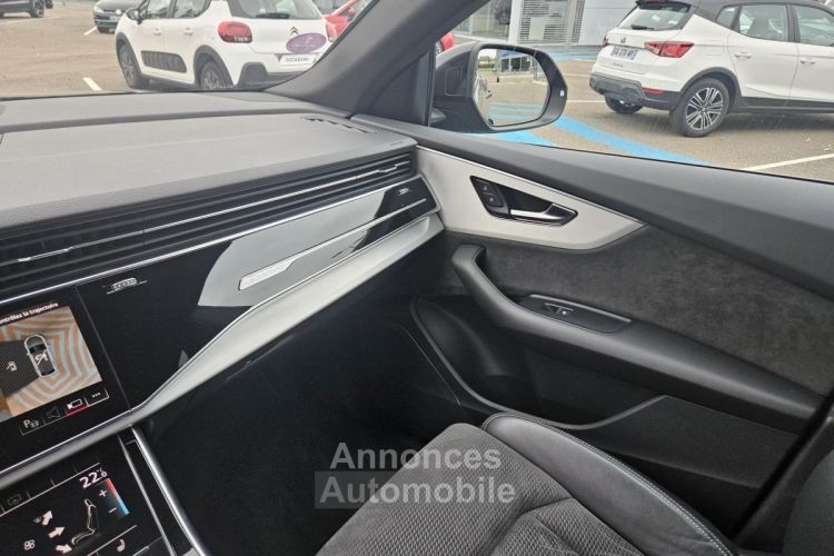 Audi Q8 60 TFSIe Quattro - 462 - BVA Tiptronic  Compétition Plus - <small></small> 74.990 € <small>TTC</small> - #23