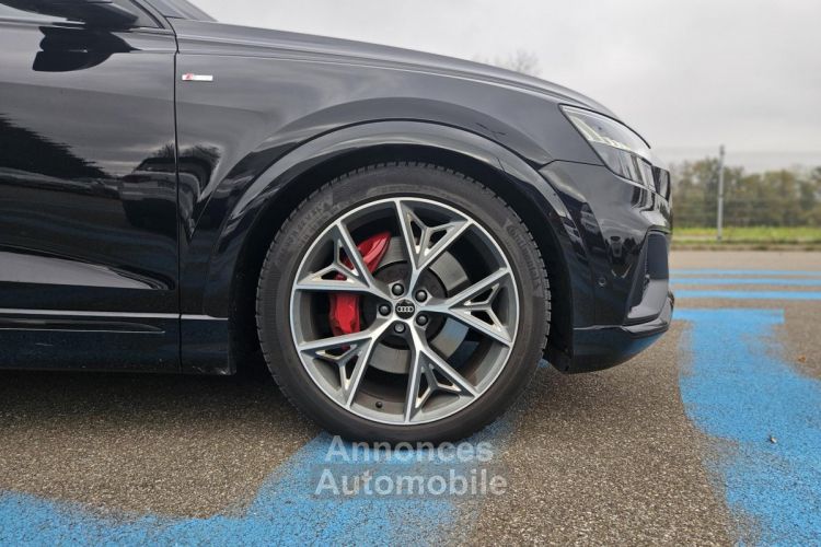 Audi Q8 60 TFSIe Quattro - 462 - BVA Tiptronic  Compétition Plus - <small></small> 74.990 € <small>TTC</small> - #40