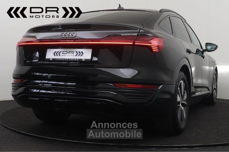 Audi Q8 e-tron 55 SPORTBACK QUATTRO ADVANCED - LEDER NAVI KEYLESS 12.529km!!! - <small></small> 64.995 € <small>TTC</small> - #2