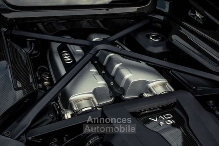Audi R8 - QUATTRO - V10 PLUS - CARBON - B&O - <small></small> 134.950 € <small>TTC</small> - #30