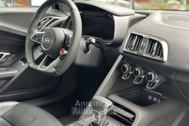 Audi R8  (2) 5.2 v10 fsi 540 rwd s tronic 7 - <small></small> 133.990 € <small>TTC</small> - #13