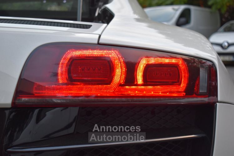 Audi R8 5.2 FSI quattro 525 ch PACK F1 - <small></small> 84.000 € <small>TTC</small> - #22