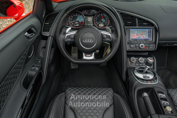 Audi R8 Spyder 5.2 FSI V10 quattro 525ch - <small></small> 90.000 € <small></small> - #13