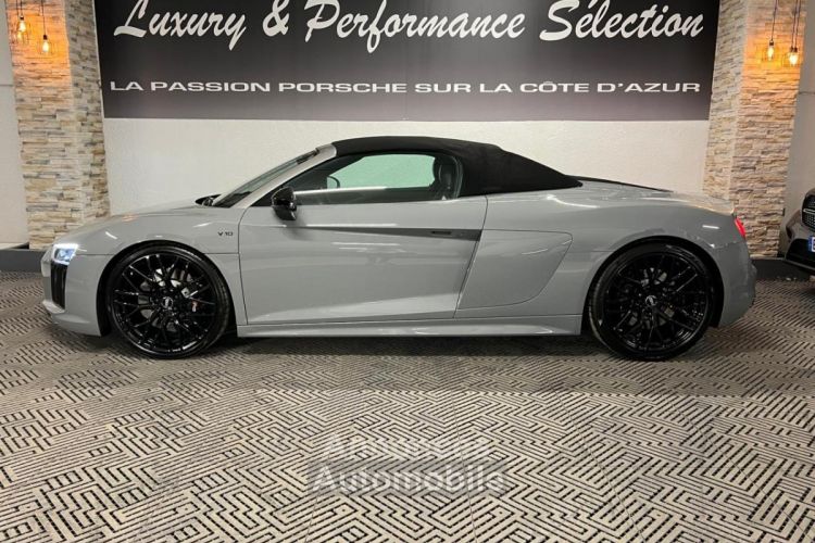 Audi R8 Spyder 5.2 V10 S-tronic RWS 1 OF 999 - 36000km - IMMAT FRANCE - GRIS NARDO - <small></small> 134.990 € <small>TTC</small> - #3