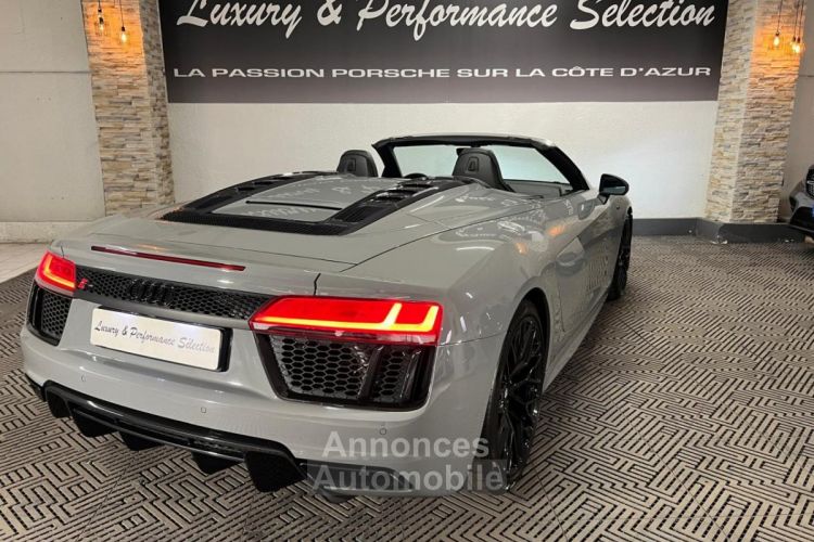 Audi R8 Spyder 5.2 V10 S-tronic RWS 1 OF 999 - 36000km - IMMAT FRANCE - GRIS NARDO - <small></small> 134.990 € <small>TTC</small> - #6