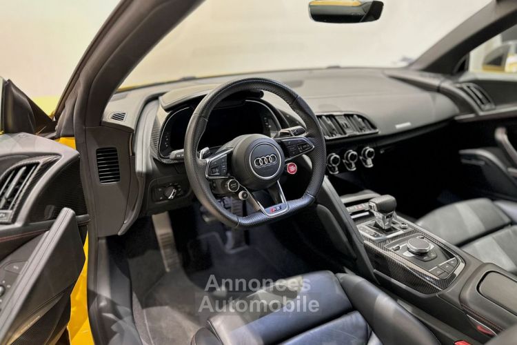 Audi R8 Spyder II PERFORMANCE FACELIFT 5.2 FSI V10 620 Ch QUATTRO S-TRONIC 7 PACK BLACK CARBONE FEU LAZER CÉRAMIQUE B&O FULL OPTION ÉTAT NEUF - <small></small> 155.990 € <small>TTC</small> - #4