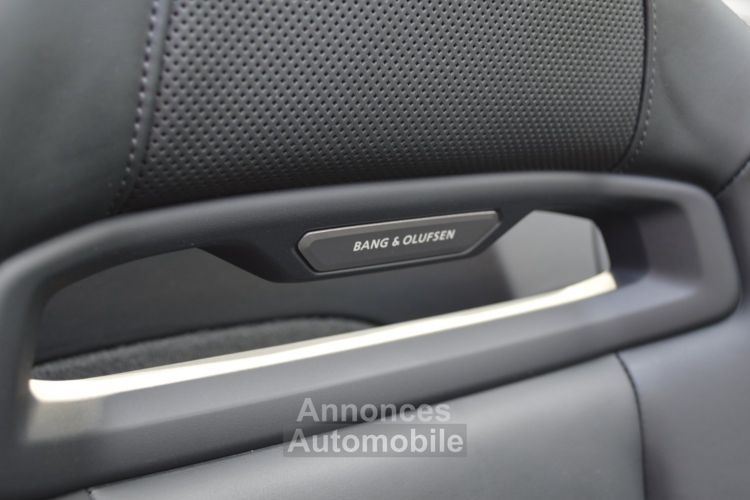 Audi R8 Spyder MAGNIFIQUE AUDI R8 SPYDER 5.2 FSI V10 PLUS 610ch S-TRONIC VALEUR NEUF + DE 245Ke B&O MAGNETIC RIDE CARBONE INT + EXT ECHAP. SPORT CARPLAY CAMERA LASER - <small></small> 139.990 € <small>TTC</small> - #45