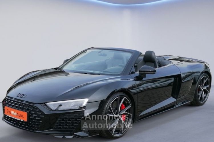 Audi R8 Spyder performance 620ch BLACK & WHITE Edition Première main Garantie 12 mois - <small></small> 151.000 € <small></small> - #1