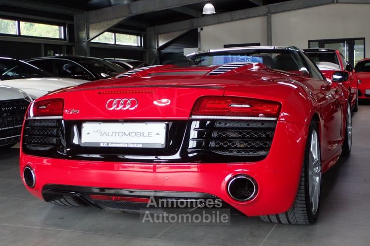 Audi R8 Spyder V10 525ch S tronic Caméra MAGNETICRIDE freins céramique B&O deuxième main Garantie 12 mois Suivi complet - <small></small> 90.000 € <small>TTC</small> - #8